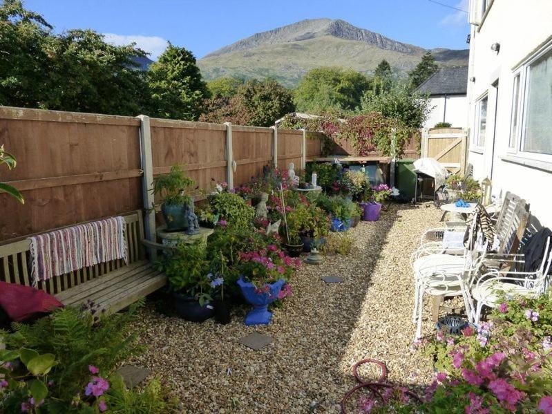 Hotel The Coach House Beddgelert Esterno foto