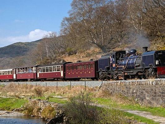 Hotel The Coach House Beddgelert Esterno foto